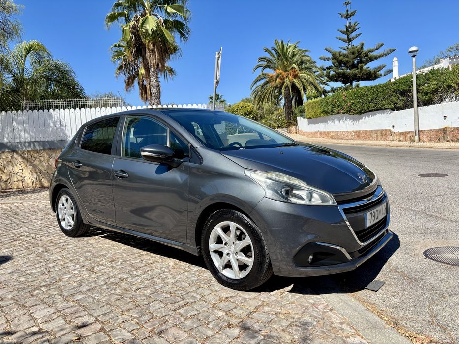 Peugeot 208 1.6 BlueHDI