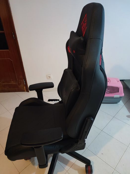 Cadeira gaming HP OMEN Citadel