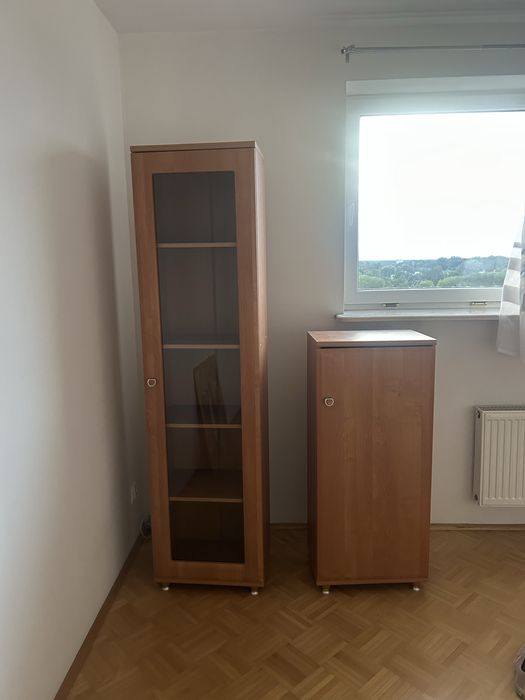 Komplet mebli drewnianych