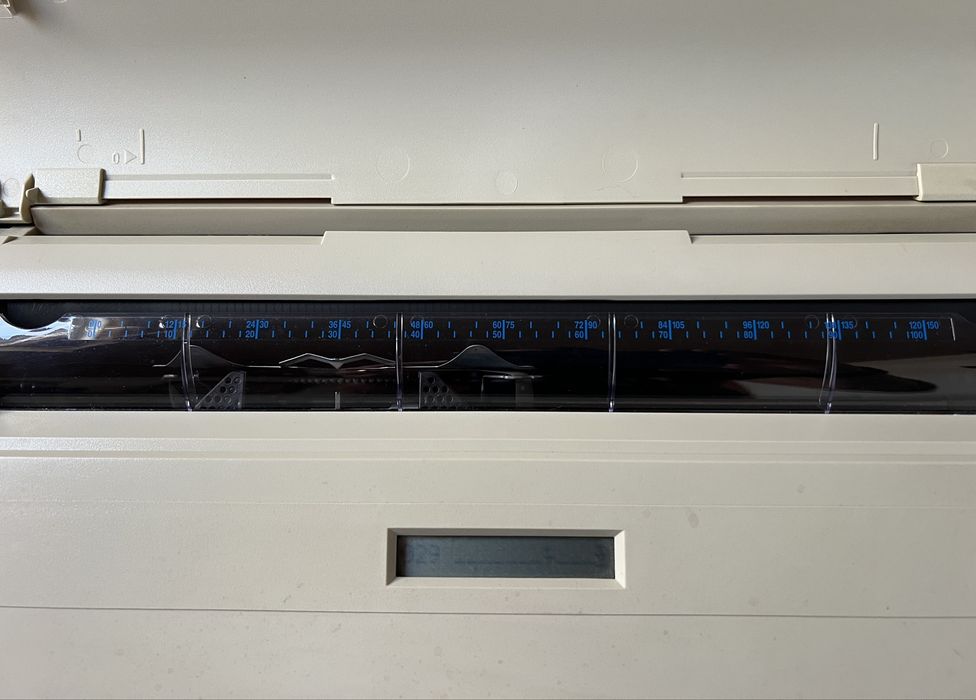 Maquina de escrever electrica bohsei sp 520