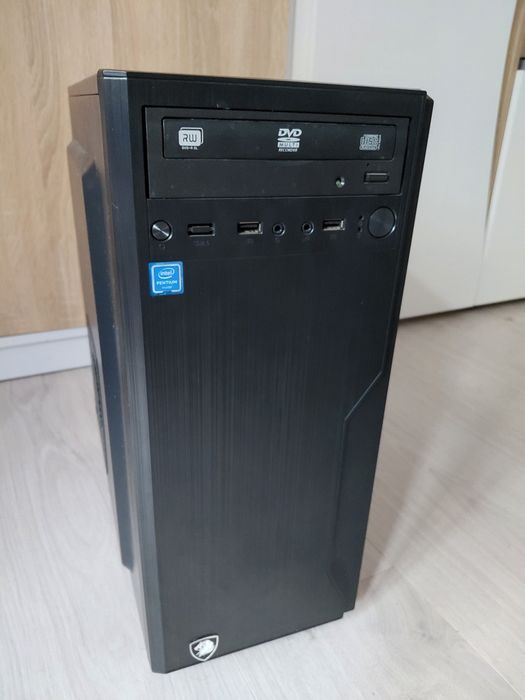 Системний блок з Windows 10