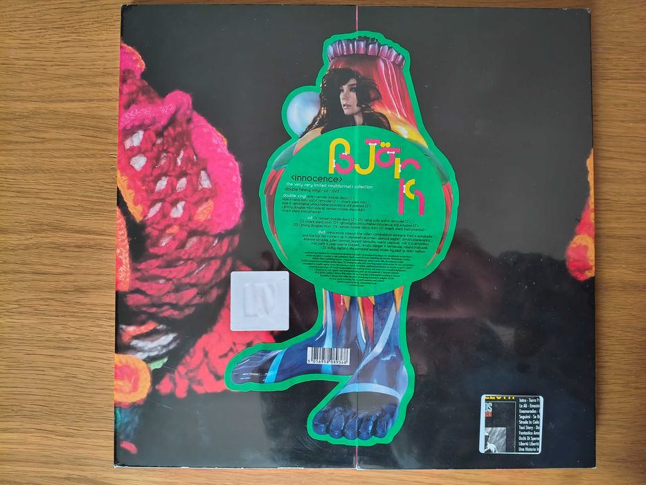 Björk – Innocence ; BOX ** 2 x vinil + CD + DVD