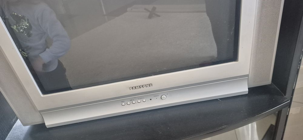 Телевізор самсунг plano