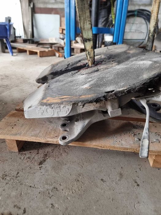 Prato de camião em bom estado