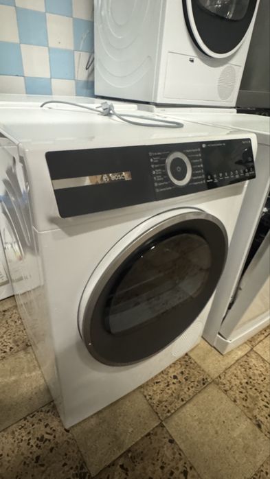 Máquina de Secar Roupa BOSCH WQH246B0ES (9 kg - Bomba de Calor