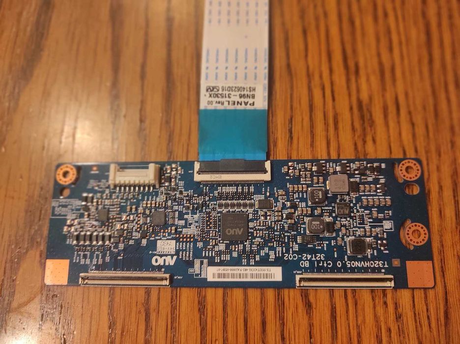 SAMSUNG UE32H5500, zasilacz, płyta, logika, części.