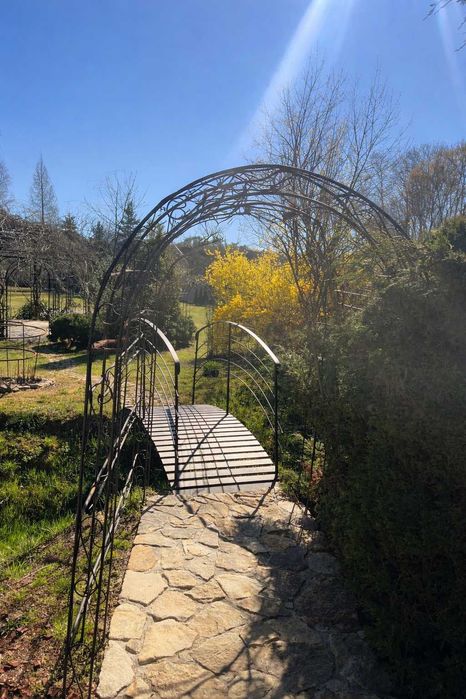 Pergola metalowa ogrodowa