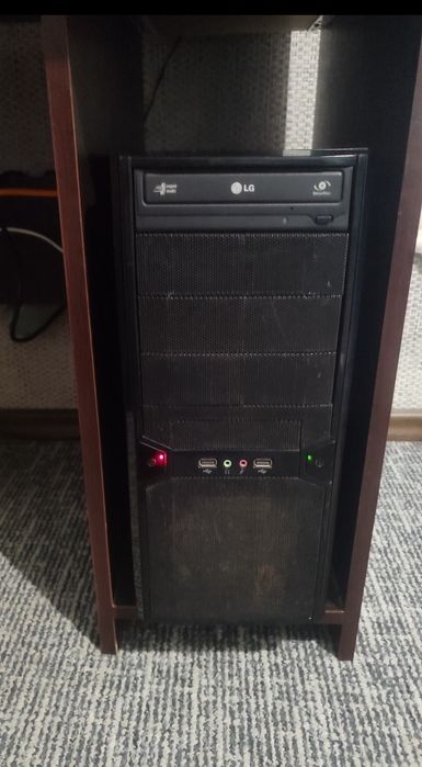 Продам компьютер LG (полный комплект)