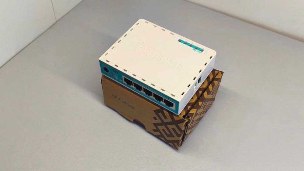 Мощный Gigabit Mikrotik Hex usb poe Роутер RB750Gr3 microSD