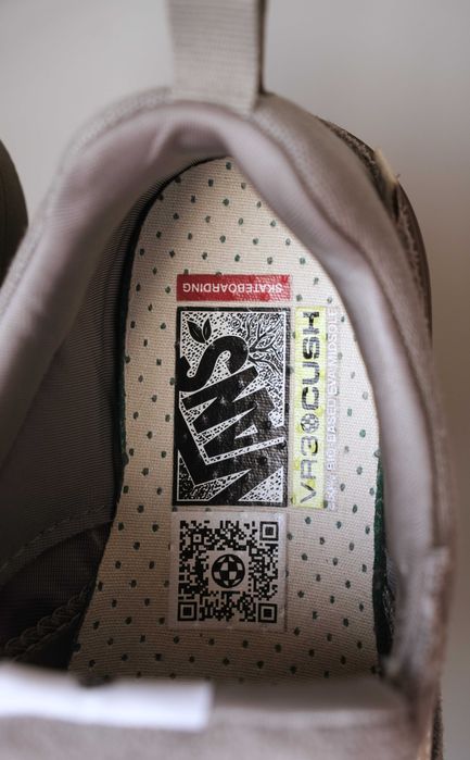 Sapatilhas VANS ZAHBA – Moon Mist