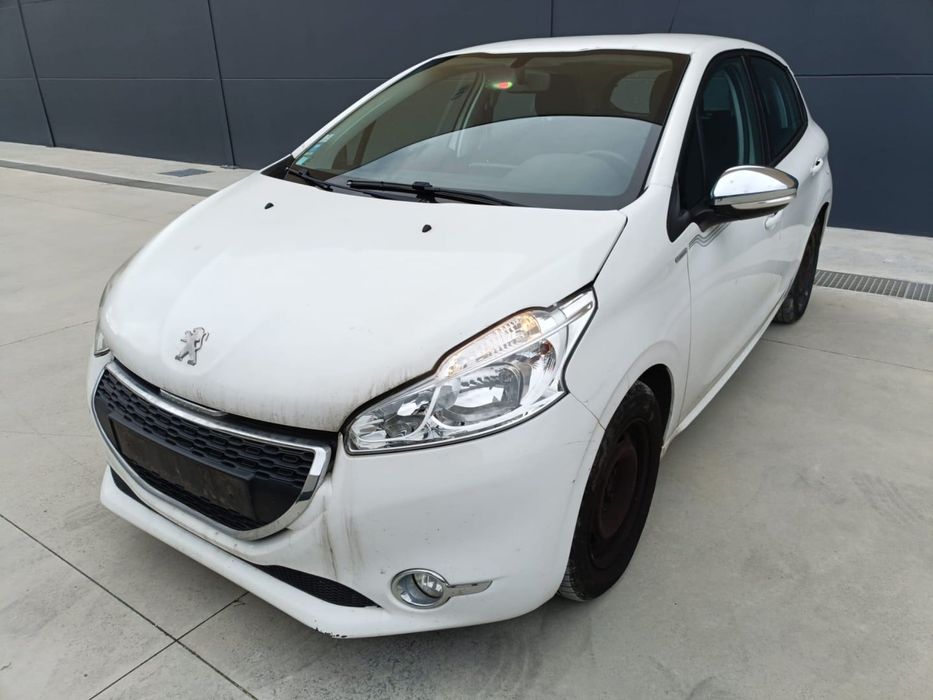 PEUGEOT 208 I - 2014 - Para Peças