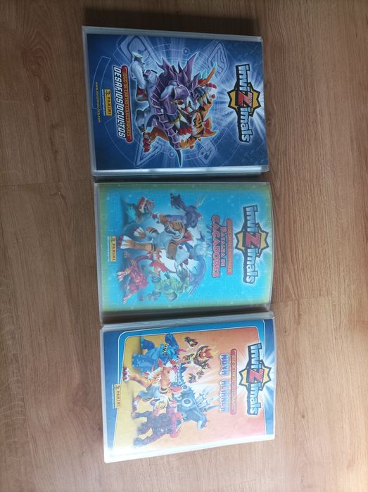 Cadernetas Invizimals