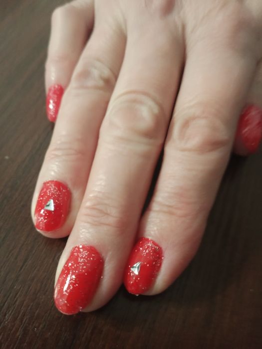 Paznokcie hybrydowe 65