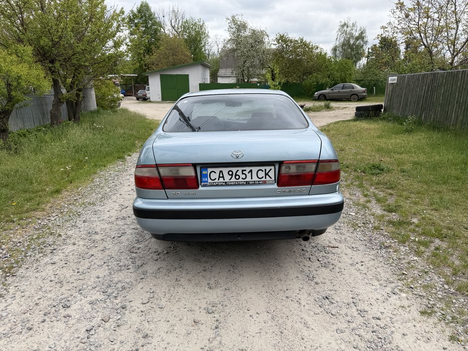 Toyota Carina E у гарному стані!