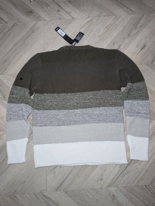 Sweterek Stone island