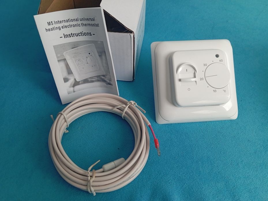 Termostat pokojowy do ogrzewania podłogowego