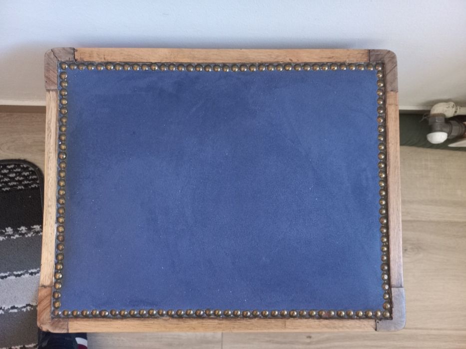 Banqueta completamente restaurada