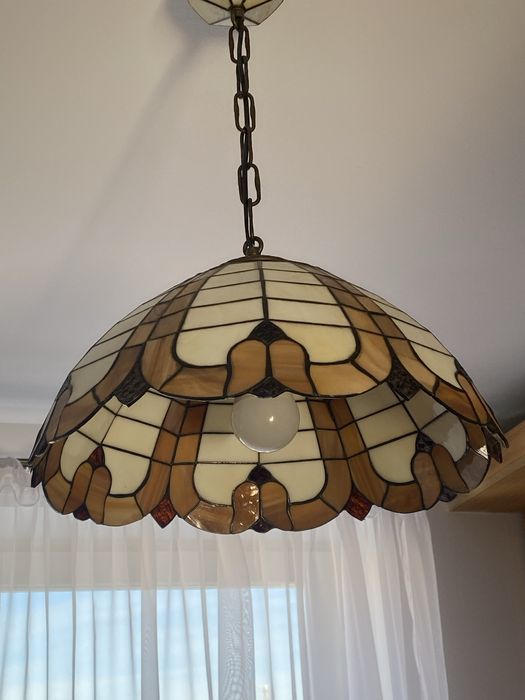 Lampy witrażowe, styl Tiffany, szkło