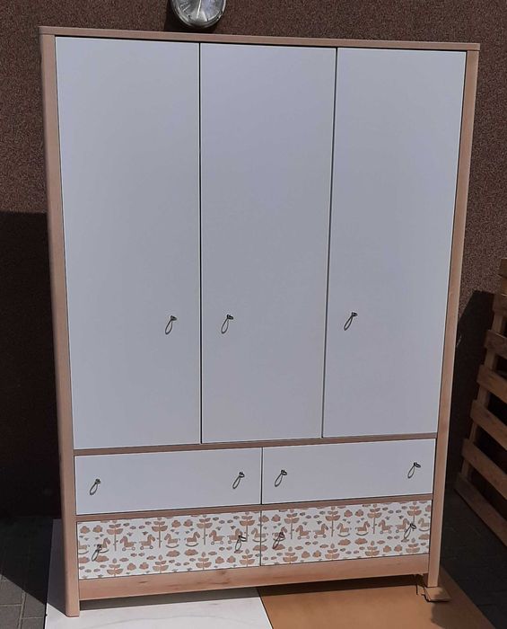 szafa jonas 3d4s 145 cm