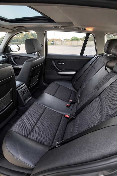 BMW 318i Touring | 2007 | 345.791 km | Teto Panorâmico — photo 5