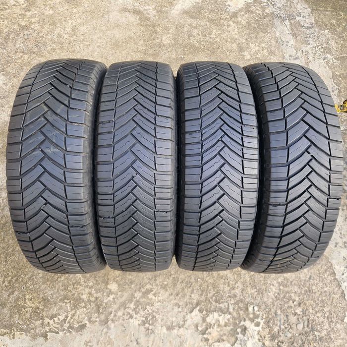 Всесезонні шини, резина 225 75 R16c Michelin (Мішелін) 4шт.