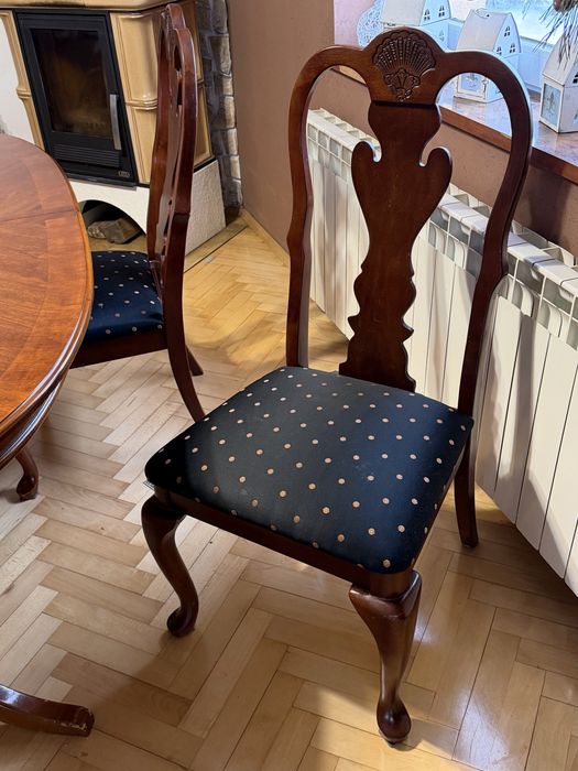 Solidny stół rozkładany + 4 krzesła | lite drewno | klasyka