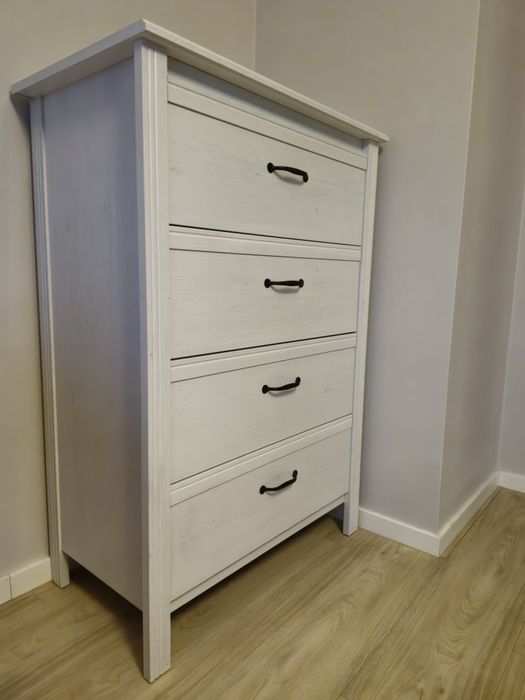 Komoda Brusali 4 szuflady z Ikei jak nowa