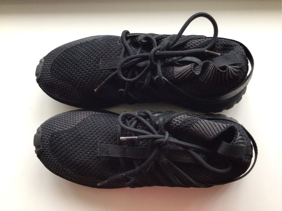 Кроссовки Adidas Tubular Nova Primeknit 42 р.