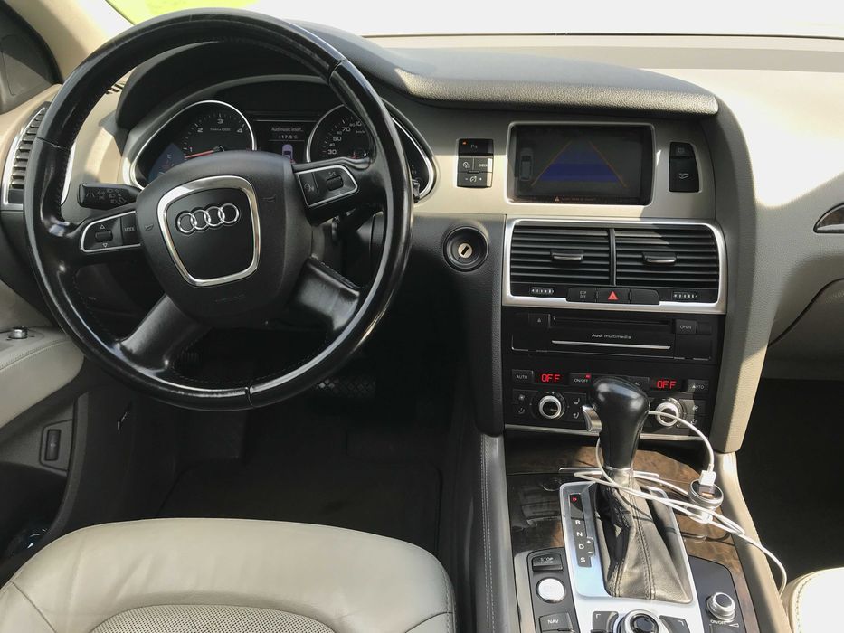 Audi Q7 2009 VIN WAUZZZ4L7AD000946 фото оголошення 16 з 24