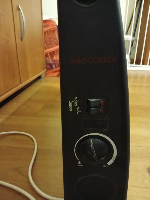 Convector de parede avariado