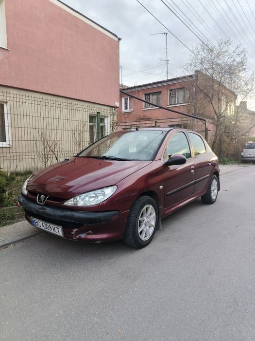 Авто Peugeot 206