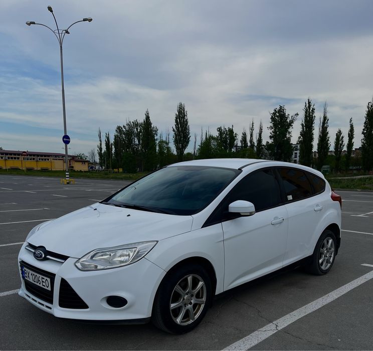 Ford Focus 2012 VIN WF0KXXGCBKCS10716 фото оголошення 2 з 24
