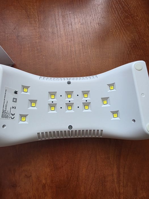 Lampa Led  do paznokci 10W/36
