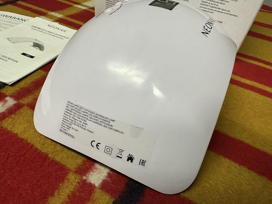 NEONAIL Lampa LED 22W/48 z wyświetlaczem