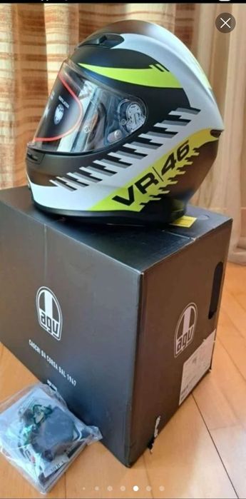 Capacete AGV K6 VR46 - Novo