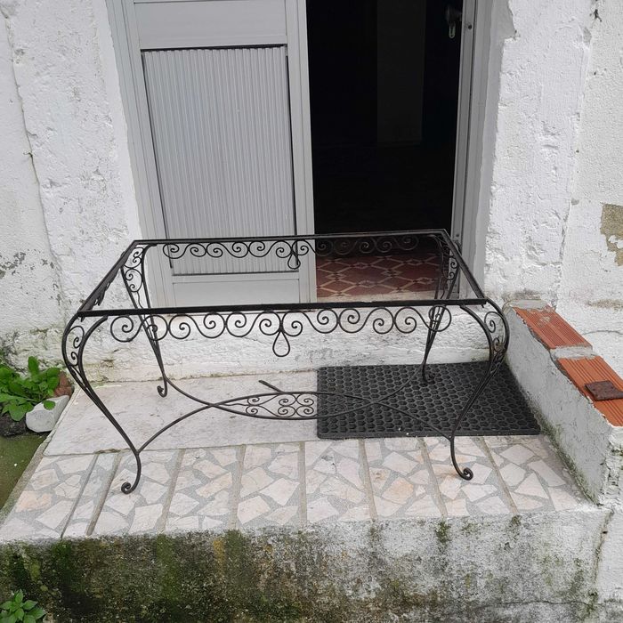 Mesa de sala em ferro