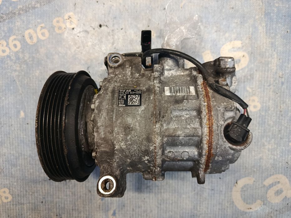 Компресор кондиціонера 3.0 tfs Audi Q7 4M бензин Ауди ку7 4м ауди кю7