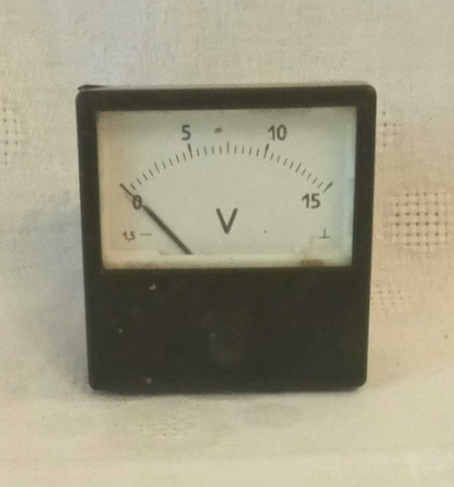 Амперметри, вольтметри, вимірювальні головки