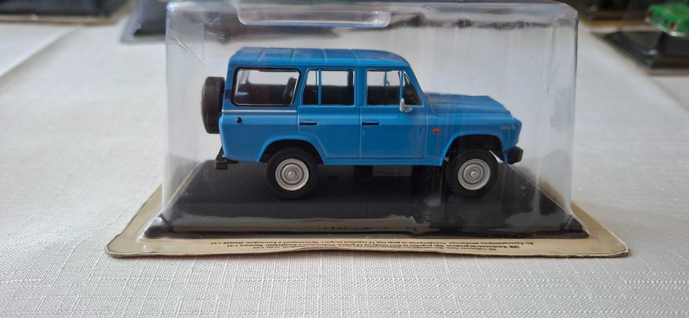 Aro 244 DeAgostini w skali 1/43