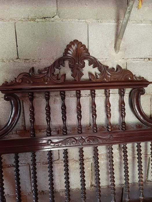 Cama de bilros antiga