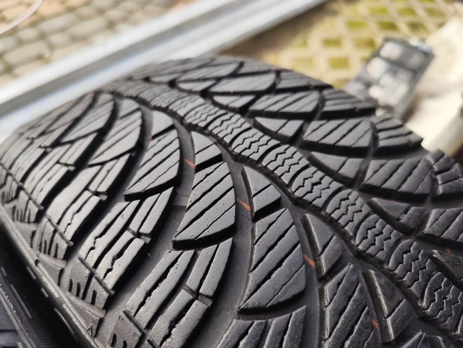 Opony zimowe 205/55R16 Fulda 2sztx90zł