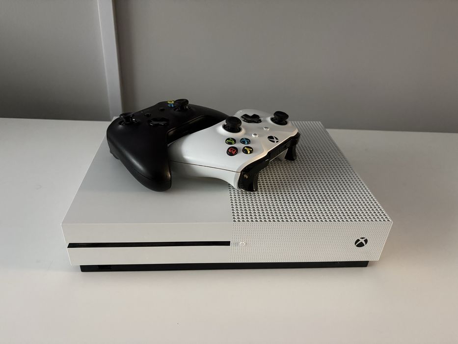 Vendo Xbox one S