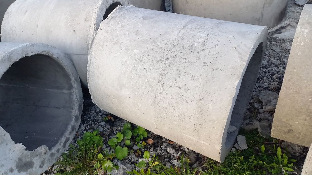 Кільця бетонні криничні.Місткові та каналізаційні.Кришки до них.