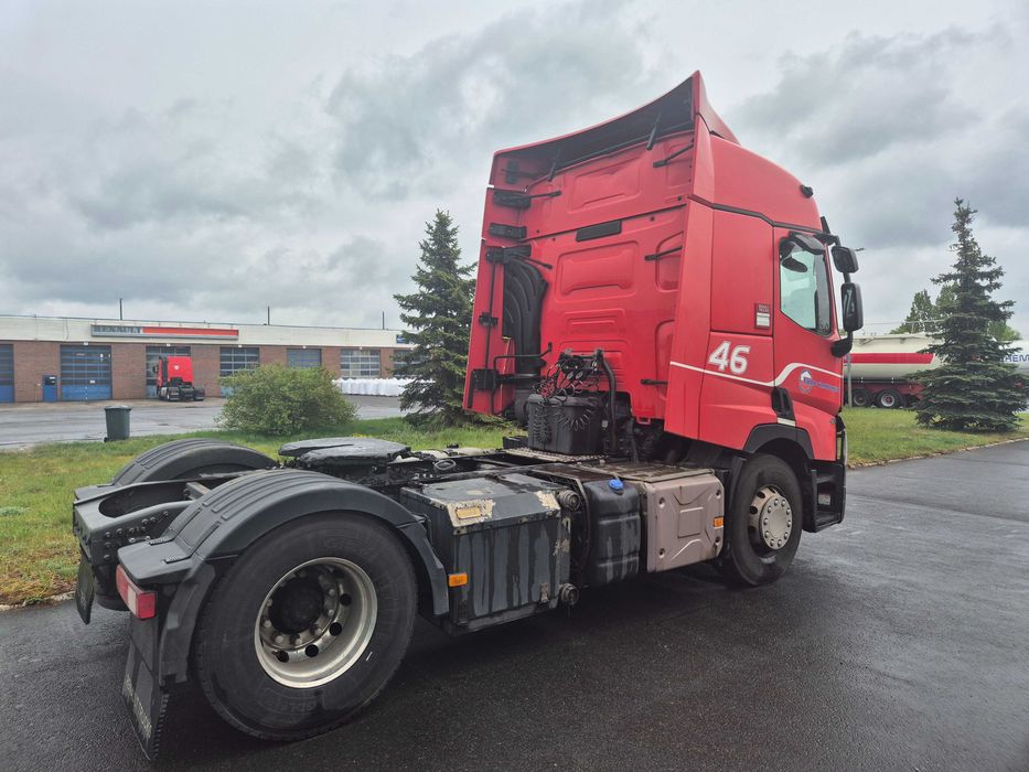 Renault Gama T 460