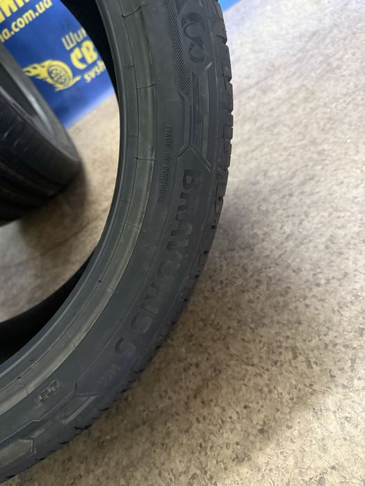 Продам нові шини Barum Bravuris 5HM 245/40 R19 98Y XL FR