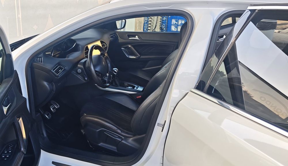 Peugeot 308 1.6HDi GT LINE