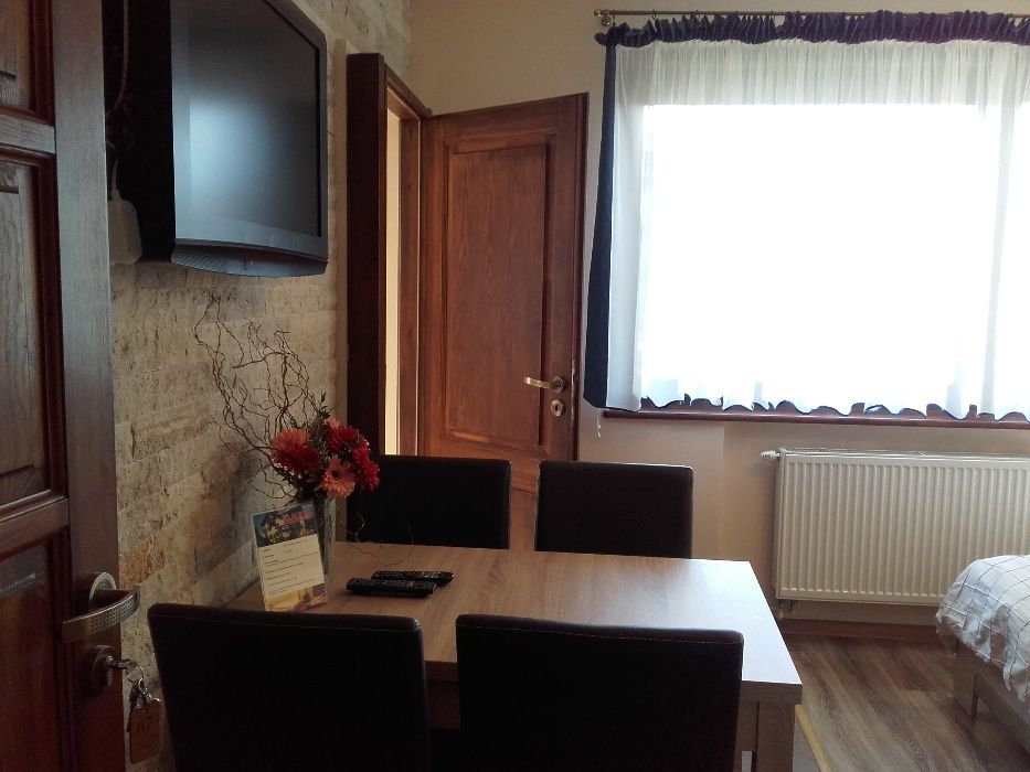 Noclegi- Ustroń centrum, pokoje , Beskidy, góry , wczasy ,wakacje