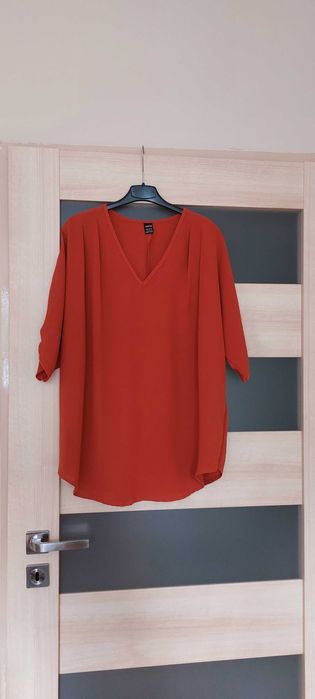 Bluzka pomarańczowa , nowa , rozmiar L-XL.