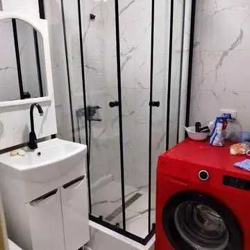 Здається 2х кімнатна квартира в центрі