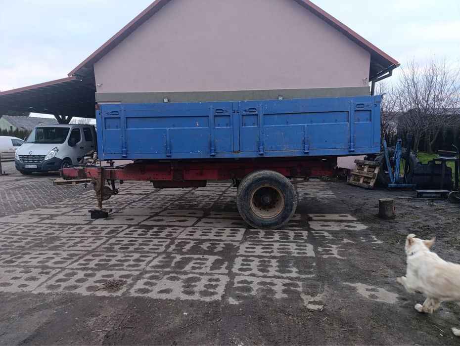 Przyczepa rolnicza wywrotka